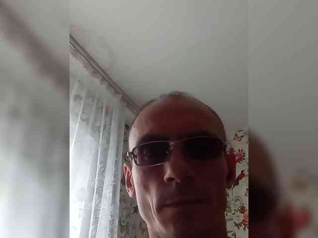 Andrei4003081