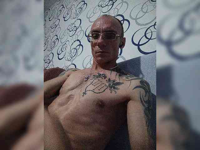 Andrei4003081