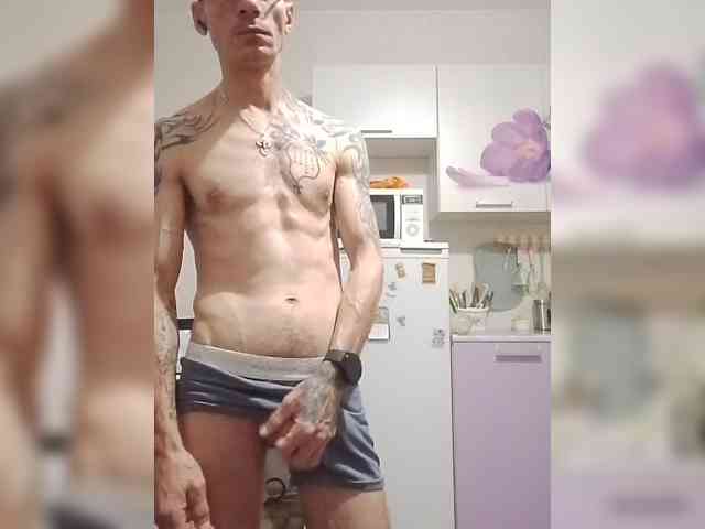 Andrei4003081