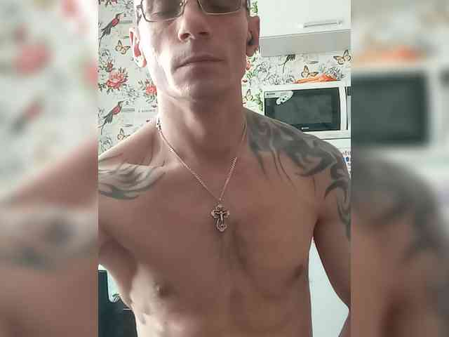 Andrei4003081