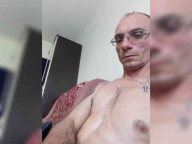 Andrei4003081
