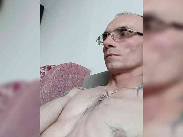 Andrei4003081