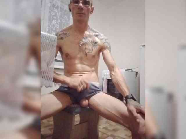 Andrei4003081
