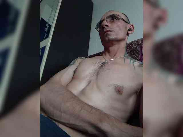 Andrei4003081