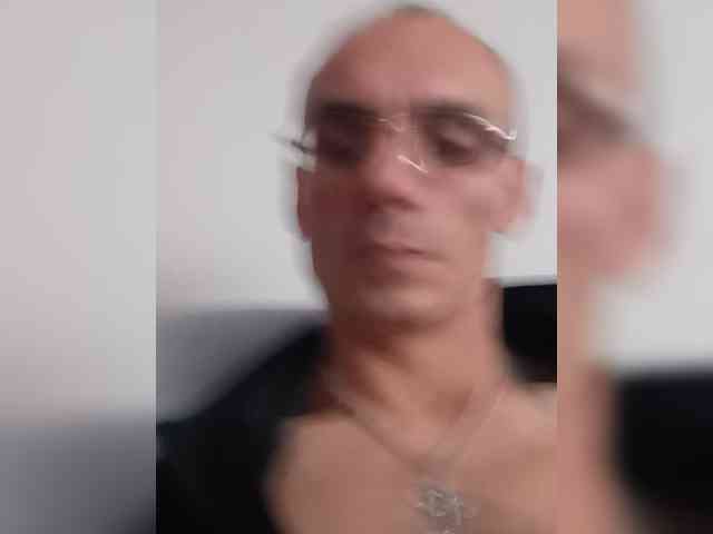 Andrei4003081