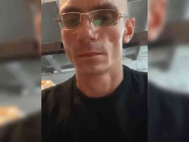Andrei4003081