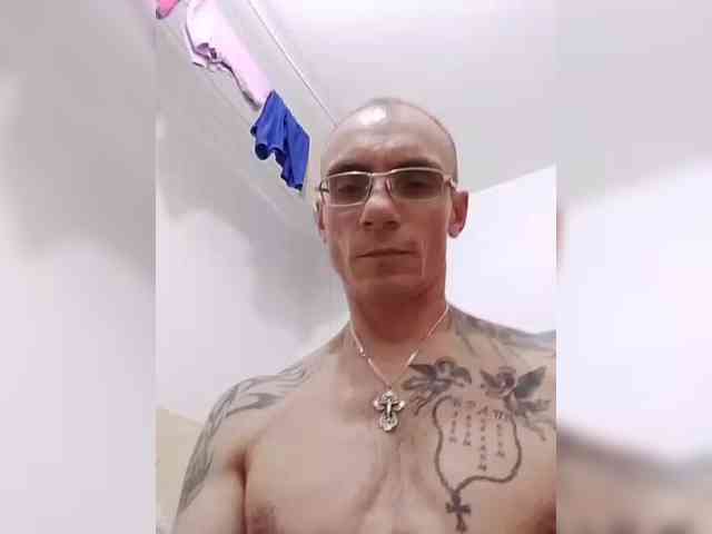 Andrei4003081