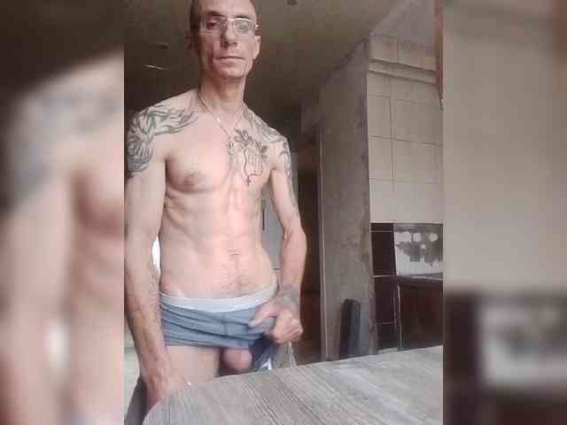 Andrei4003081