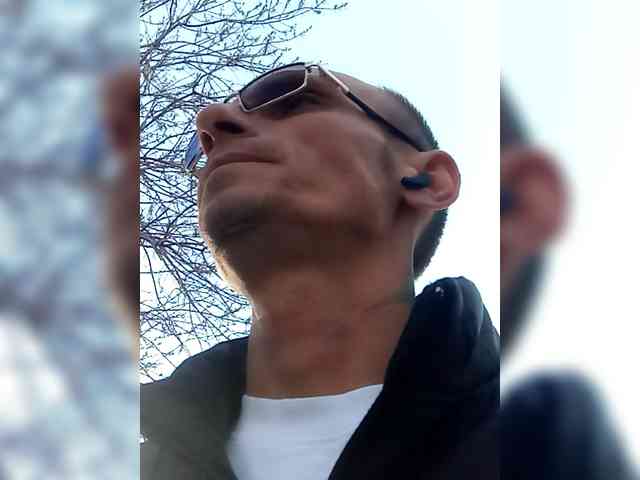 Andrei4003081
