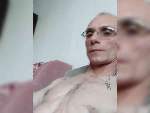 Andrei4003081