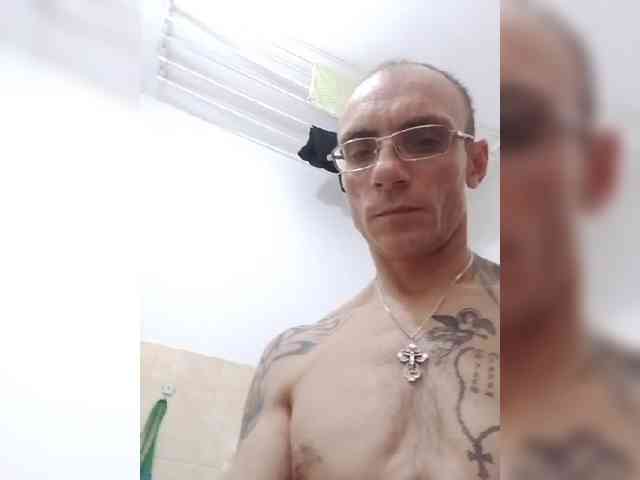 Andrei4003081