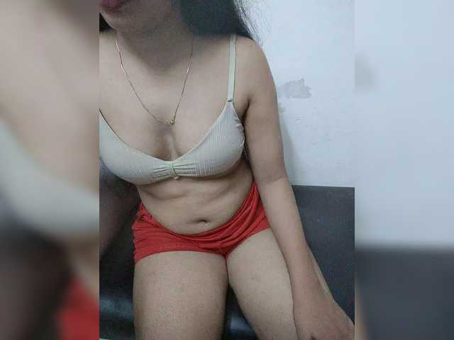 Bbydoll live webcam show