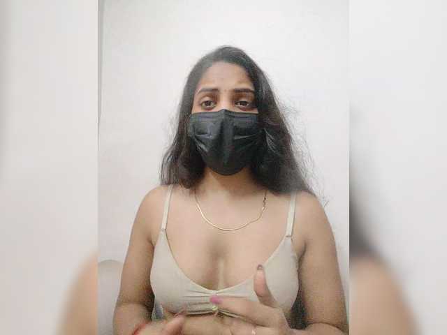 Bbydoll live webcam show
