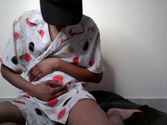 le modèle zipporah est en webcam porno dans un show sur le site bongacams, il possède les tags suivants: Ebony,Brunette,Shaved