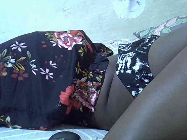 Shanice011 webcam