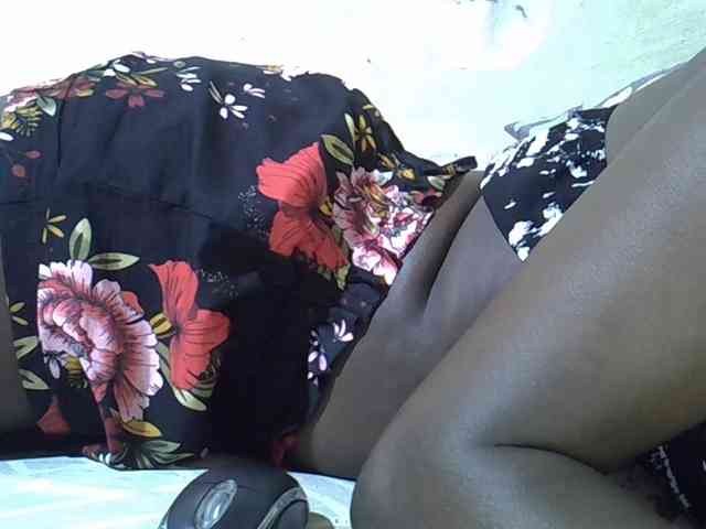Shanice011 webcam