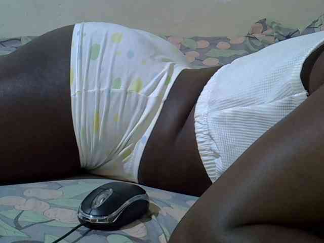 Shanice011 webcam