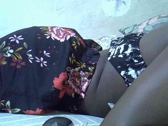 Shanice011 webcam
