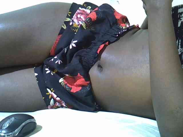 Shanice011 webcam