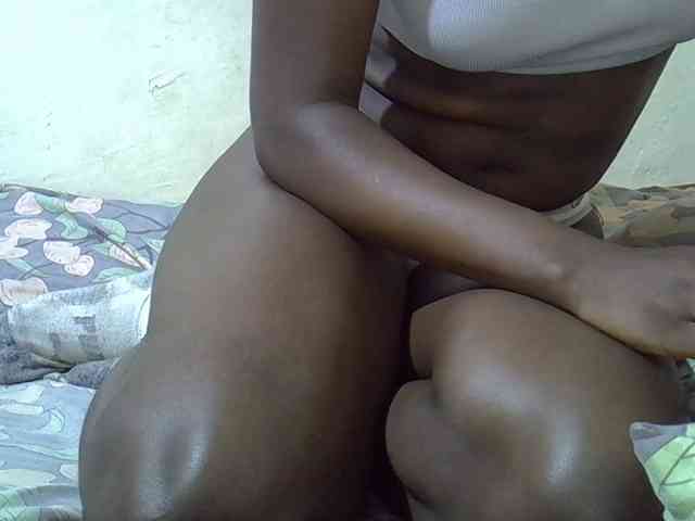 Shanice011 webcam