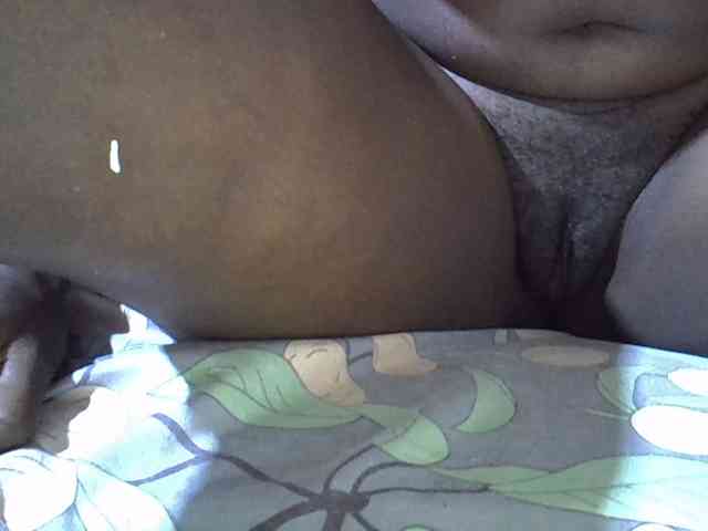 Shanice011 Live Webcam on BongaCams