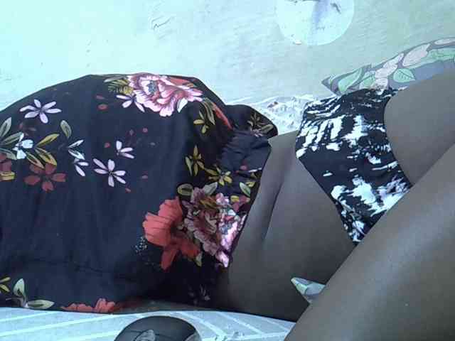 Shanice011 webcam