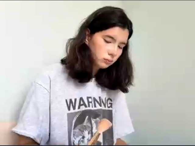 GriselRobenson live cam on UnifiedCams