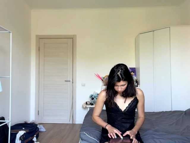 GriselRobenson live cam on BongaCams