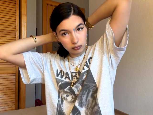 GriselRobenson live cam on BongaCams