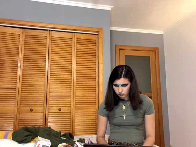 GriselRobenson live cam on BongaCams