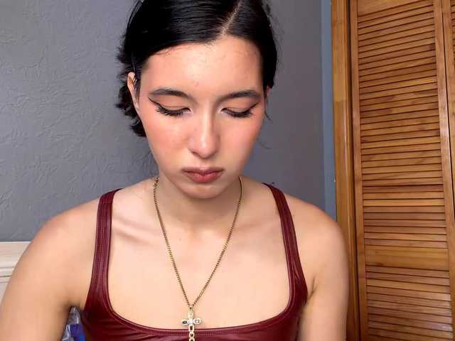 GriselRobenson live cam on BongaCams