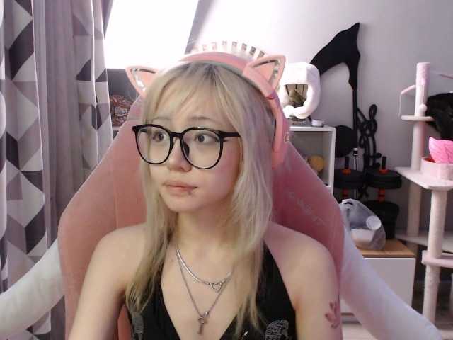 GriselRobenson live cam on BongaCams