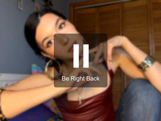 GriselRobenson live cam on BongaCams