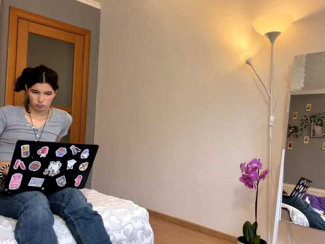 GriselRobenson live cam on BongaCams