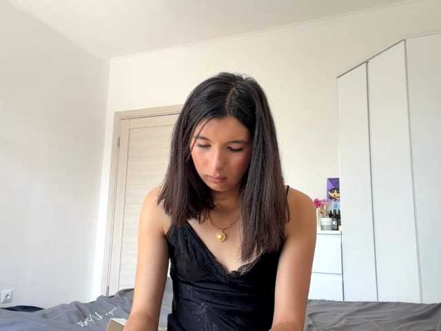 GriselRobenson live cam on BongaCams