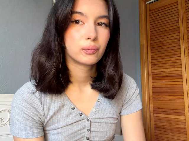 GriselRobenson live cam on BongaCams