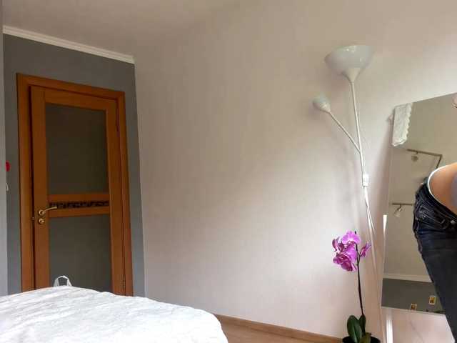 GriselRobenson live cam on BongaCams
