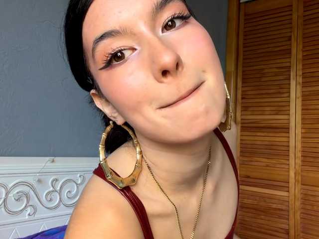 GriselRobenson live cam on BongaCams