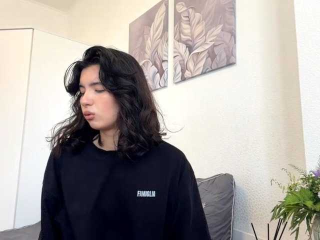GriselRobenson live cam on BongaCams