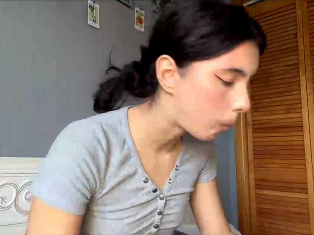 GriselRobenson live cam on BongaCams