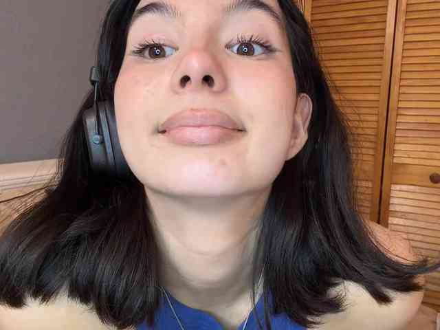 GriselRobenson webcam