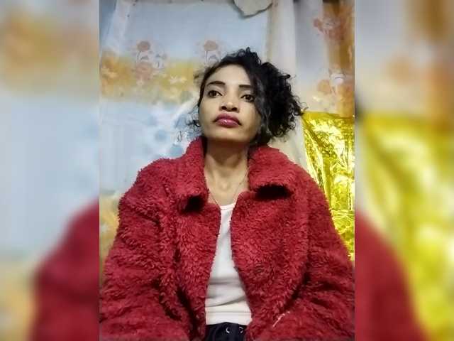 Shanya12 live cam on BongaCams