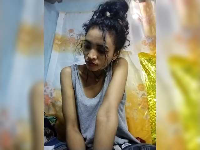 Shanya12 live cam on BongaCams