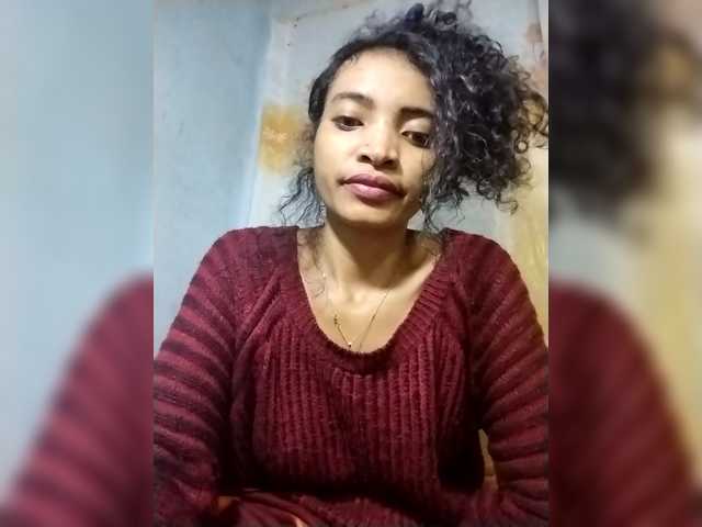 Shanya12 live cam on BongaCams
