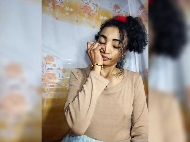 Shanya12 live cam on BongaCams
