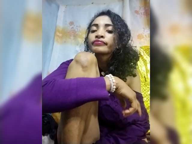 Shanya12 live cam on BongaCams