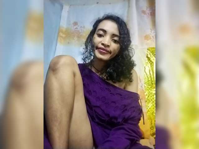 Shanya12 live cam on BongaCams