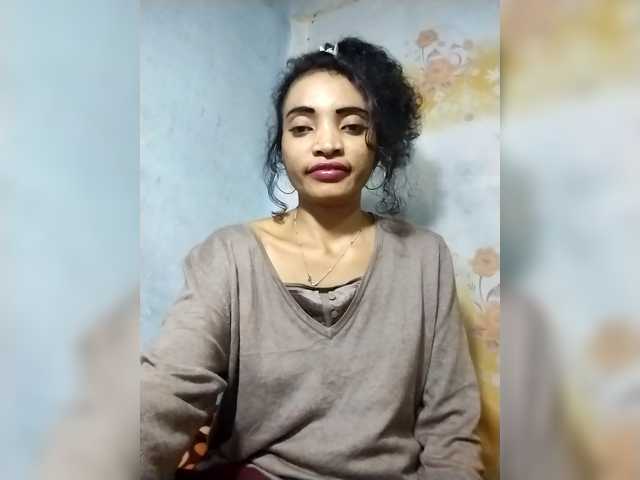 Shanya12 live cam on BongaCams