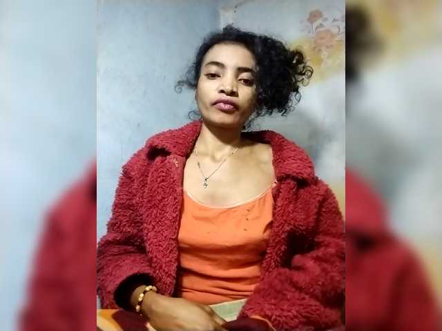 Shanya12 live cam on BongaCams