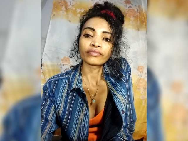 Shanya12 Live Cam su BongaCams